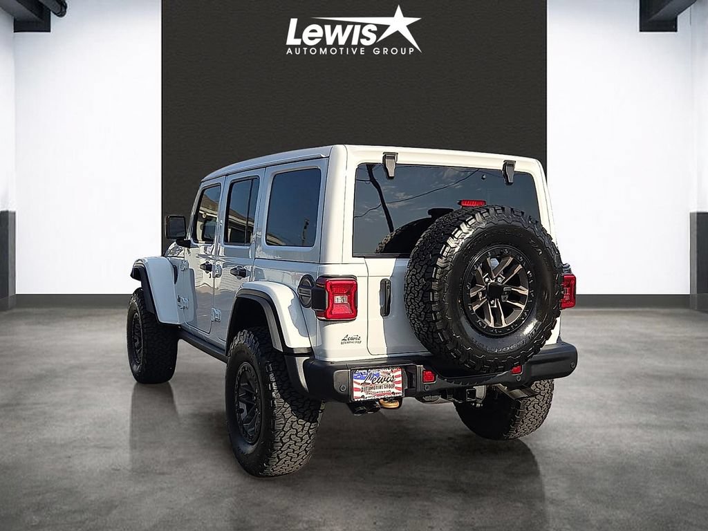 Used 2025 Jeep Wrangler Unlimited Rubicon 392 AWD/4WD image 6