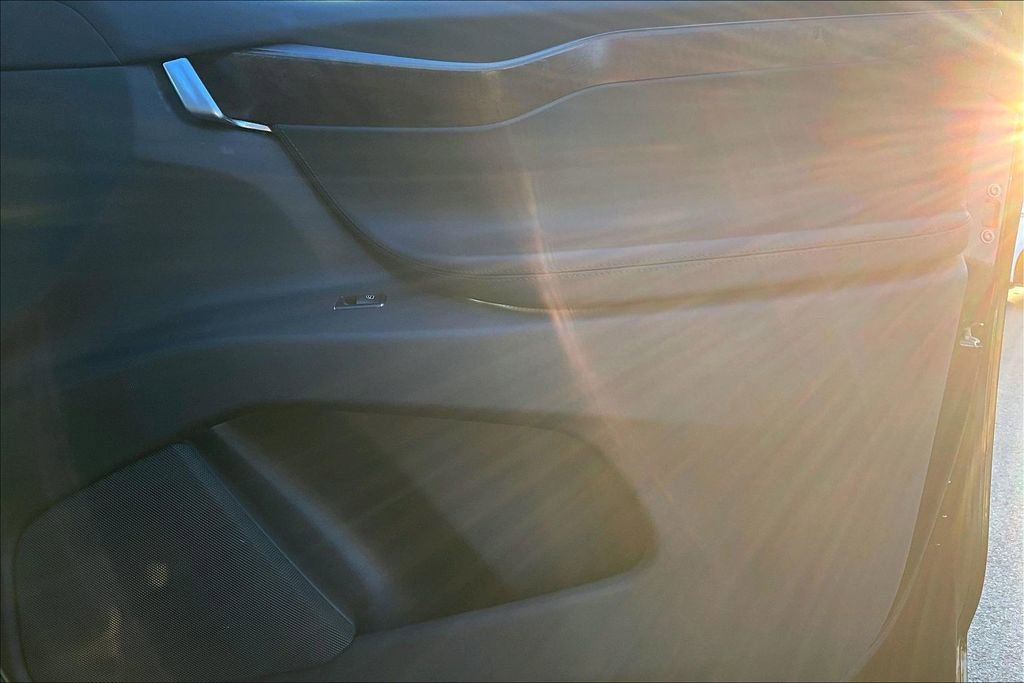 Used 2019 Tesla Model X 100D image 23