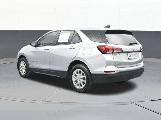Used 2022 Chevrolet Equinox LS FWD image 10