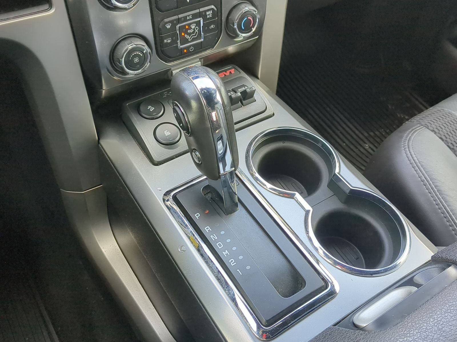 Used 2014 Ford F150 Raptor image 30