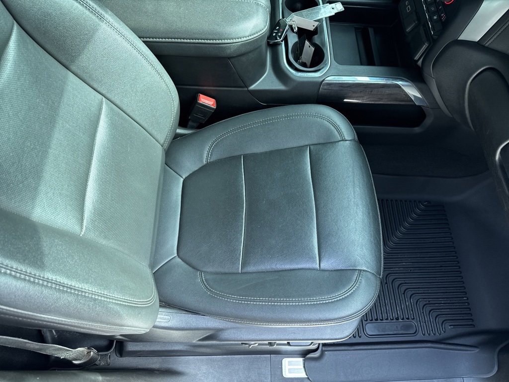 Used 2021 Chevrolet Silverado 2500 LTZ w/ LTZ Plus Package image 14