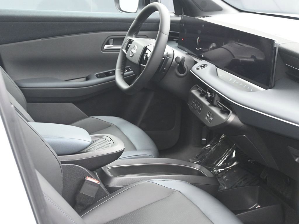 New 2026 Nissan Leaf SV+ w/ Floor Mat Package (SV+) image 6