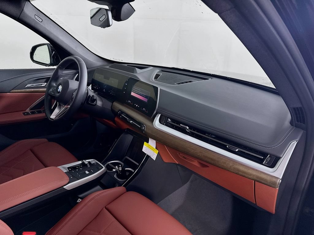 Used 2026 BMW X1 xDrive28i w/ Technology Package AWD/4WD image 38