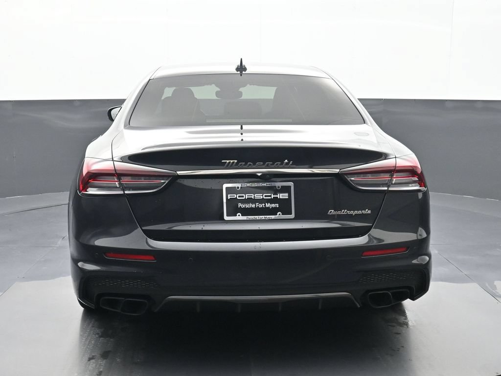 Used 2022 Maserati Quattroporte Trofeo RWD image 18