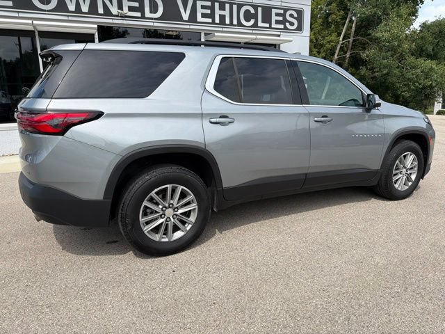 Certified 2023 Chevrolet Traverse LT FWD image 3