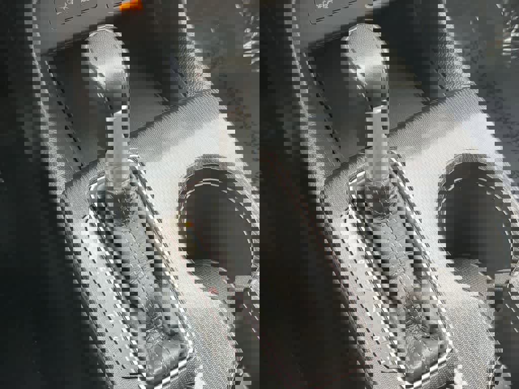 Used 2023 Honda Civic EX-L image 29