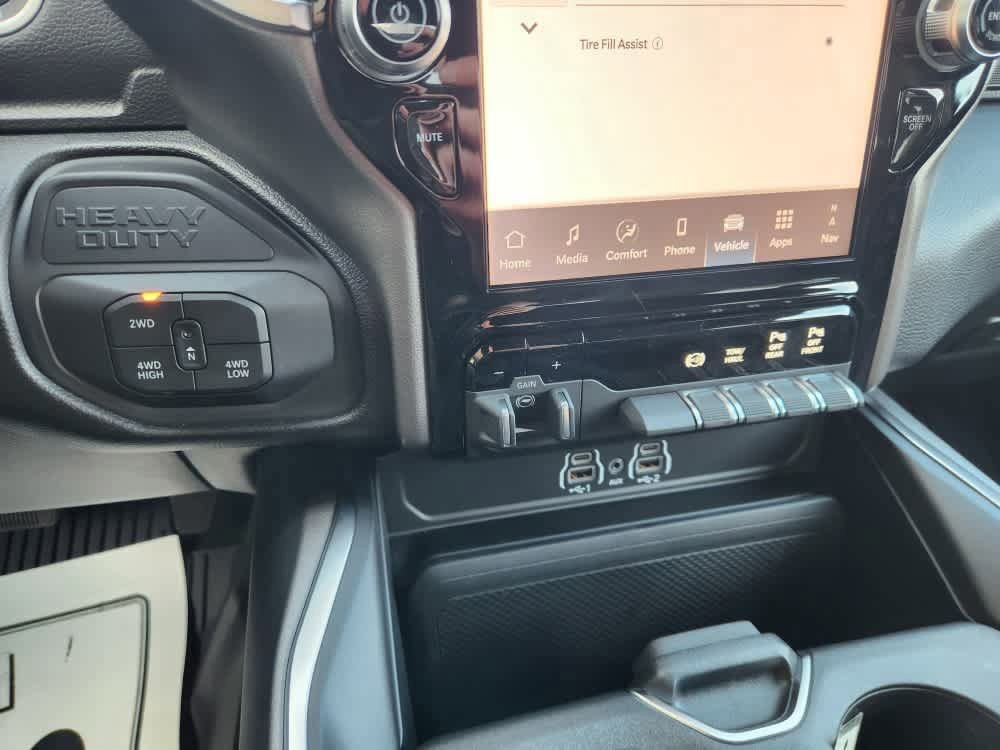 New 2026 RAM 2500 Big Horn image 27