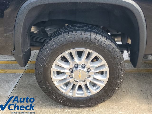 Used 2022 Chevrolet Silverado 2500 High Country w/ Safety Package II AWD/4WD image 8