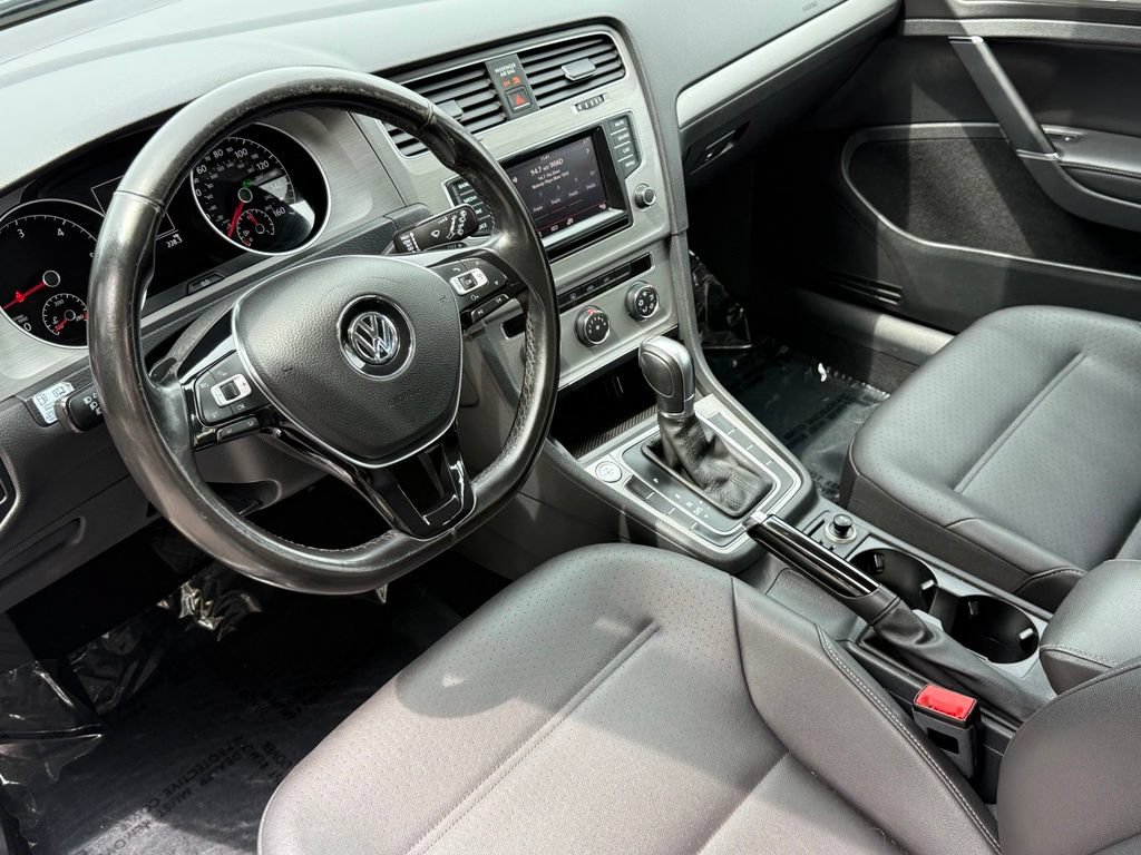 Used 2015 Volkswagen Golf TDI S FWD image 11