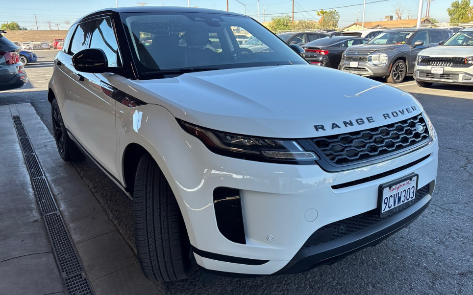 Used 2023 Land Rover Range Rover Evoque S AWD/4WD image 3