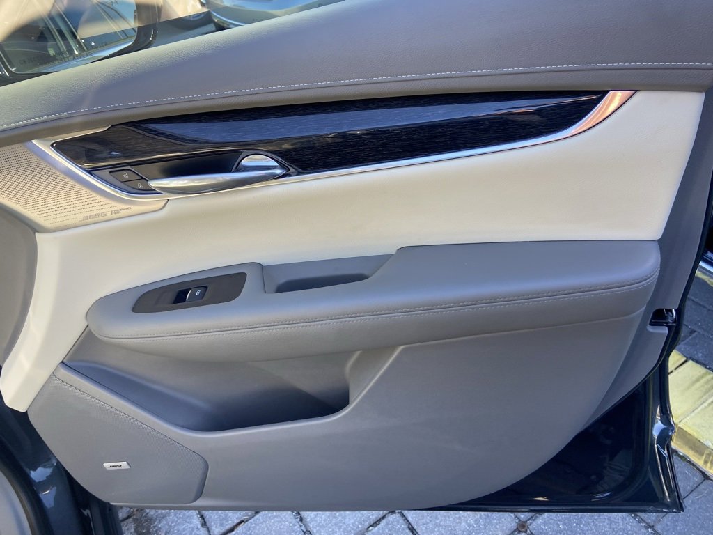 Certified 2023 Cadillac XT6 Premium Luxury image 31