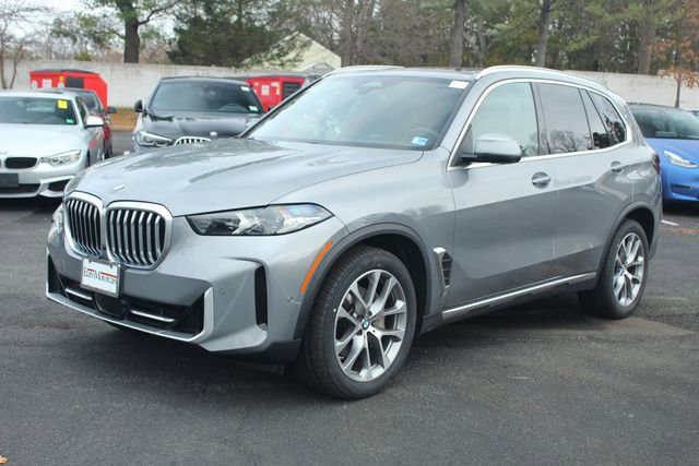 Certified 2024 BMW X5 xDrive40i w/ Parking Assistance Package image 4