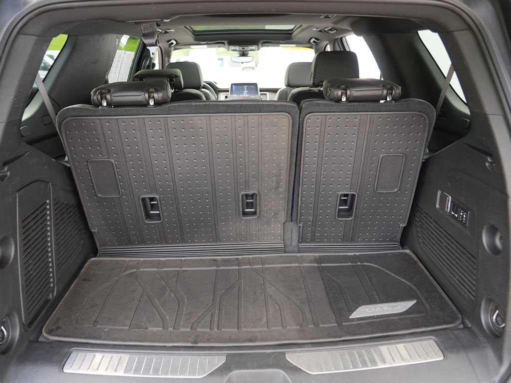 Used 2021 Chevrolet Tahoe High Country w/ Premium Package 2 AWD/4WD image 29