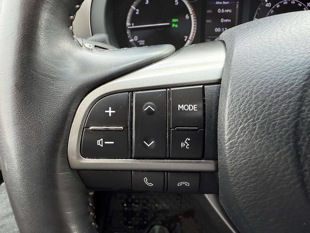 Used 2023 Lexus GX 460 Premium w/ Premium Package AWD/4WD image 21