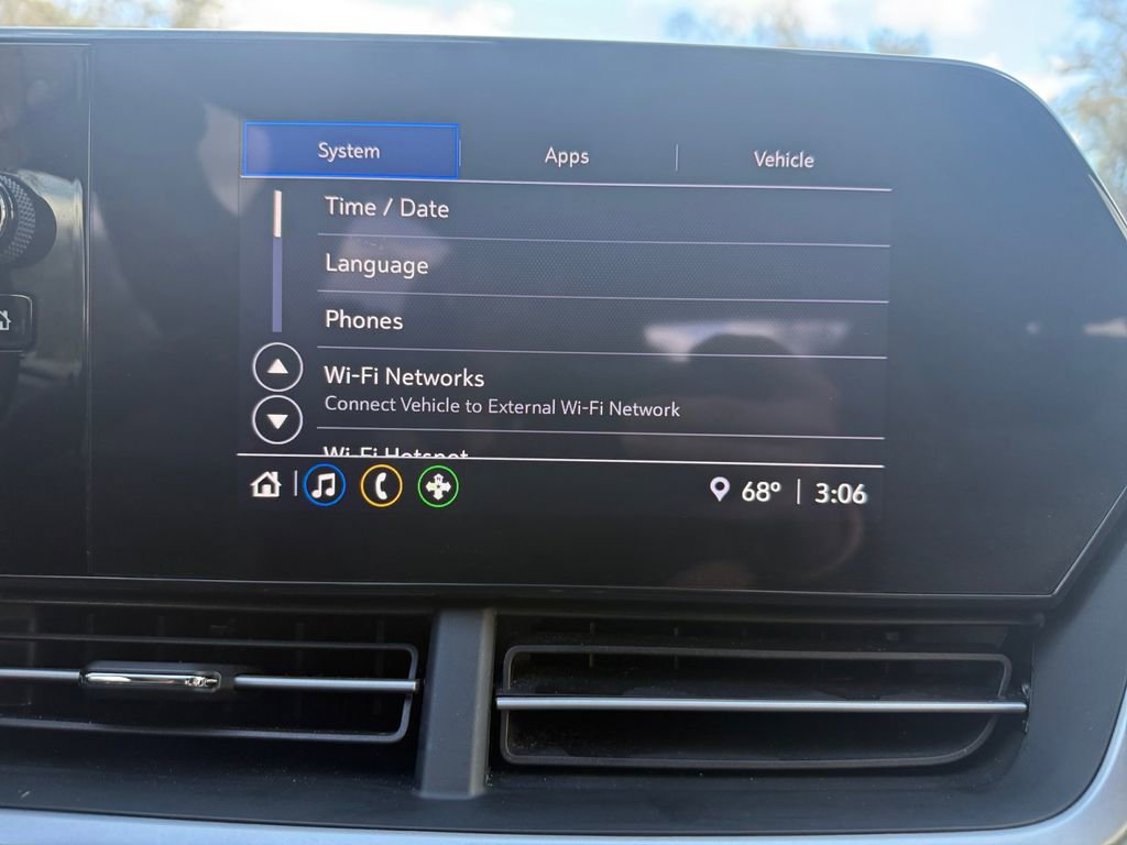 Used 2024 Chevrolet Trax LS w/ LS Convenience Package image 29