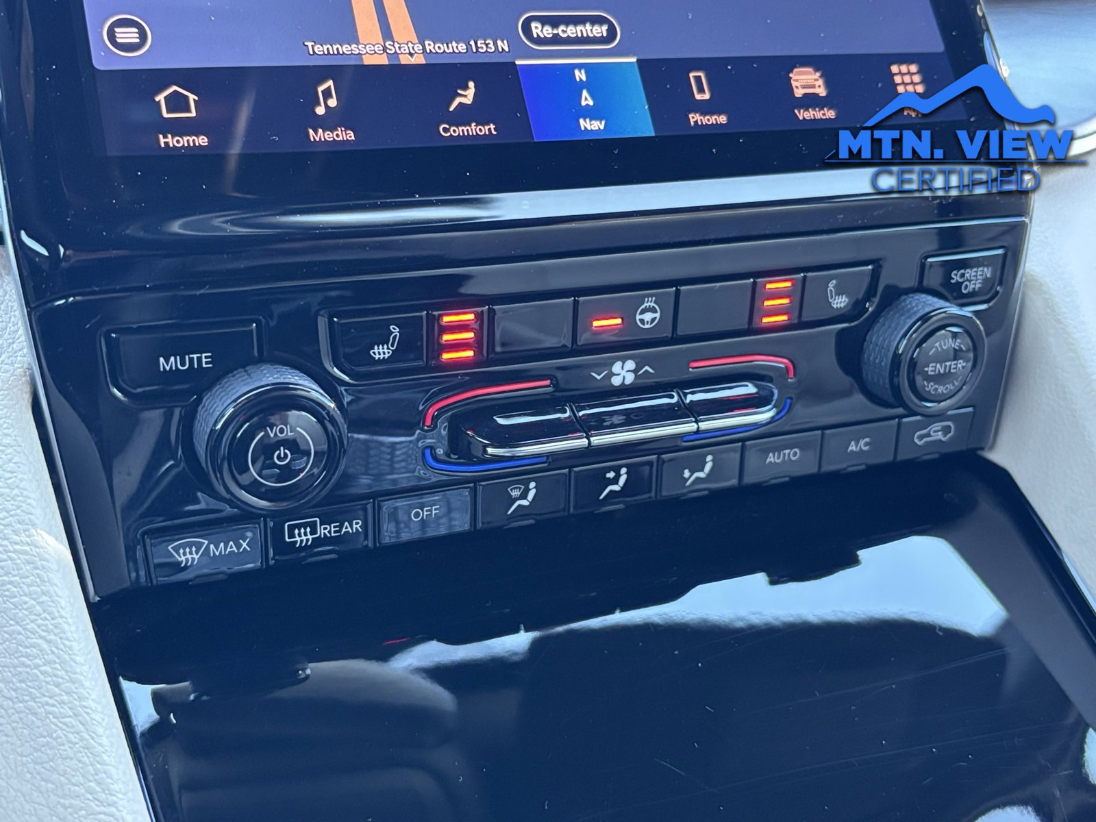 Used 2023 Jeep Grand Cherokee 4WD 4xe image 25