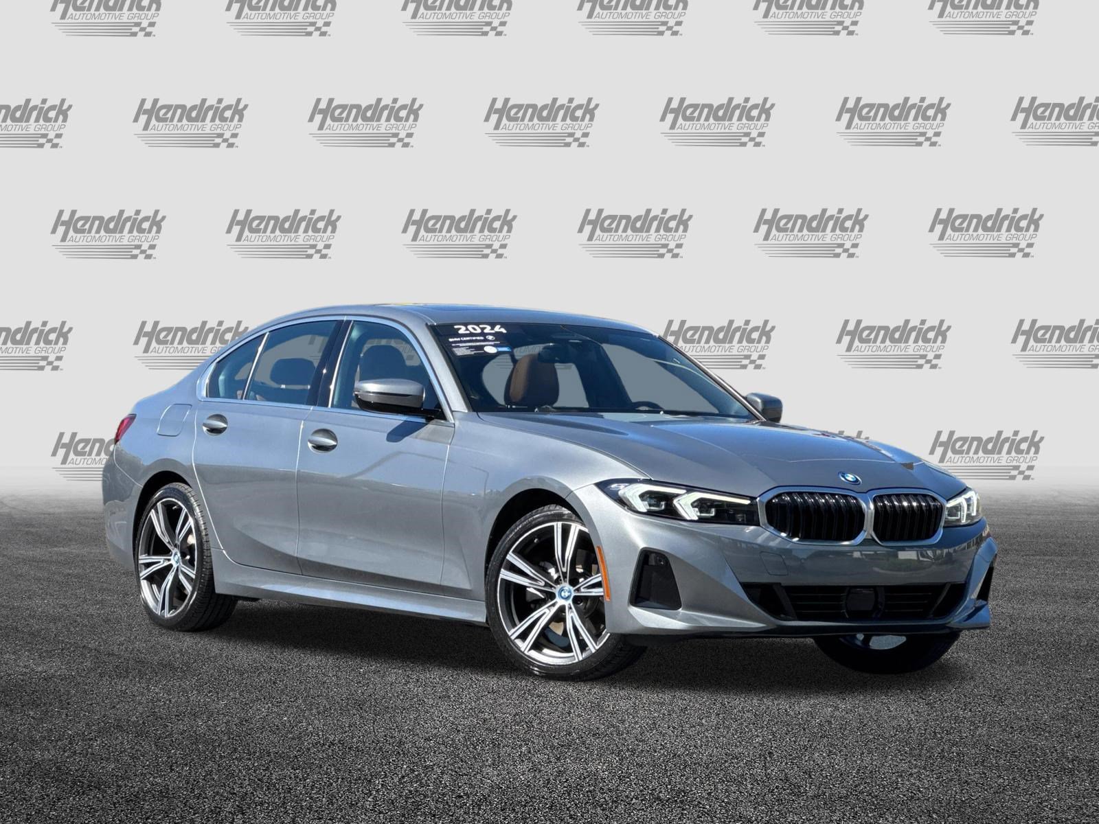 Certified 2024 BMW 330e RWD video 2