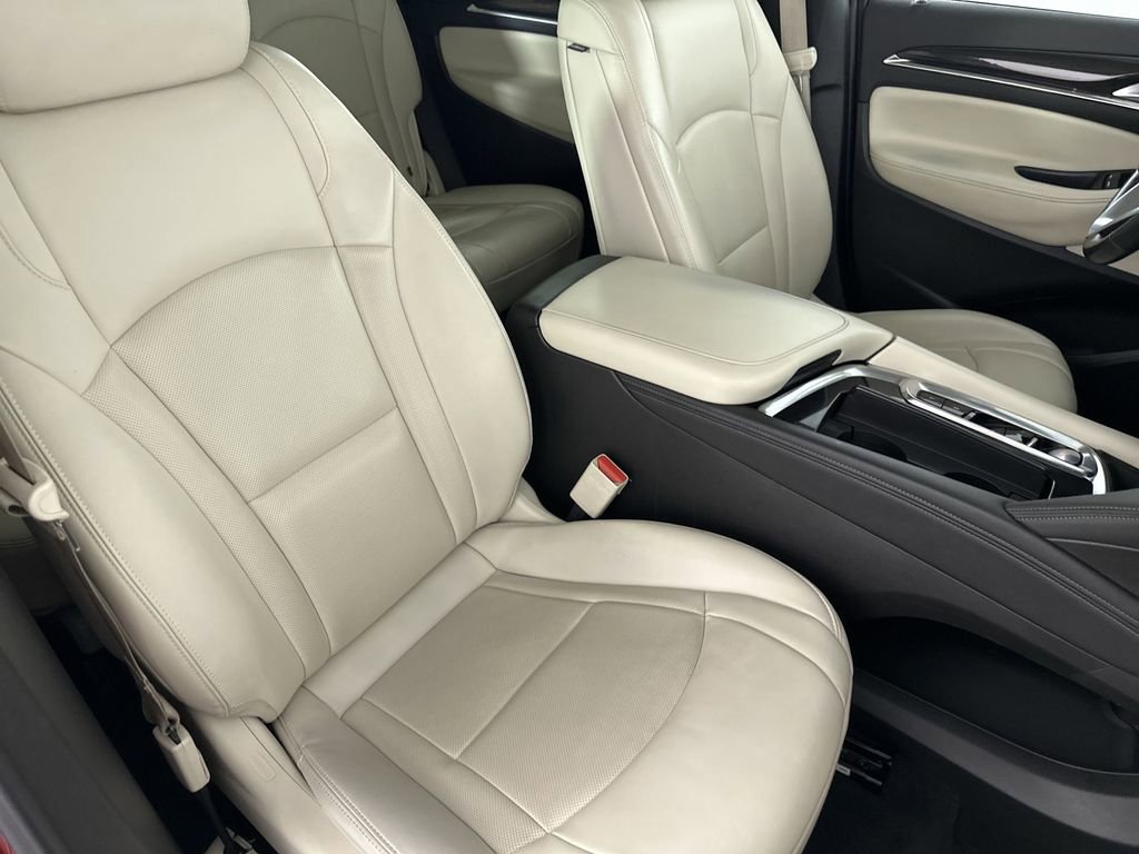 Certified 2022 Buick Enclave Essence image 28