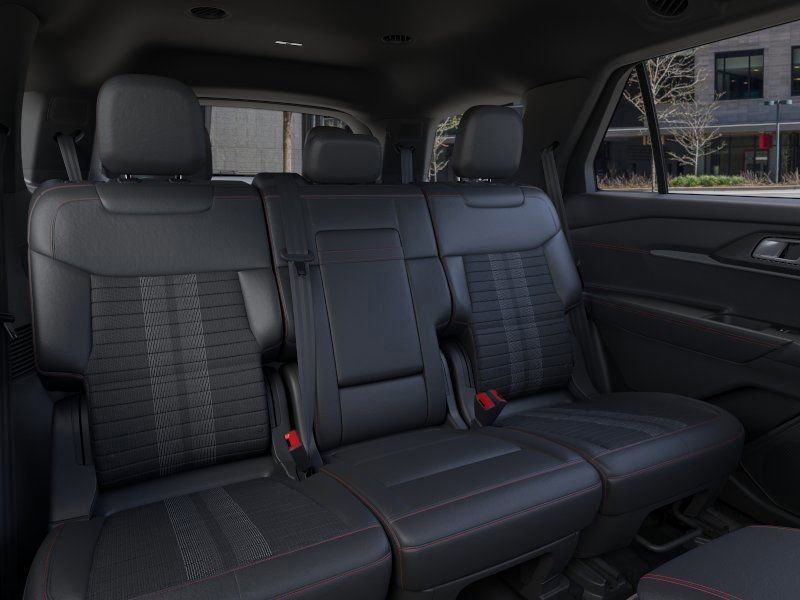 New 2026 Ford Explorer ST-Line w/ ST-Line Street Pack image 11