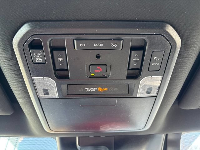 Used 2024 Toyota Tundra Platinum AWD/4WD image 14