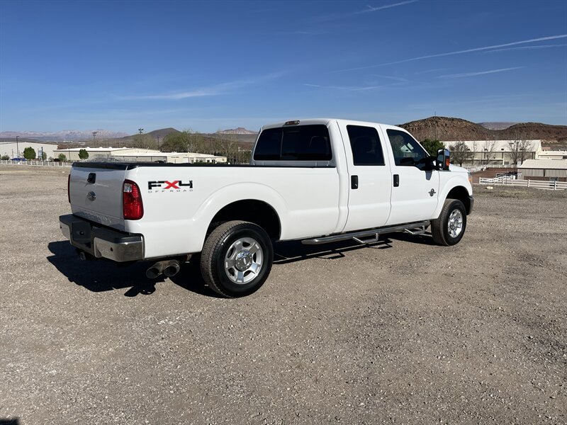 Used 2011 Ford F250 XLT w/ XLT Premium Pkg image 3