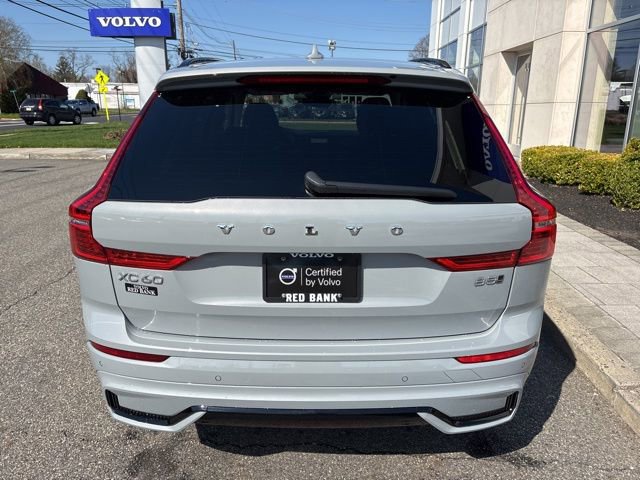 Used 2025 Volvo XC60 B5 Plus AWD/4WD image 4