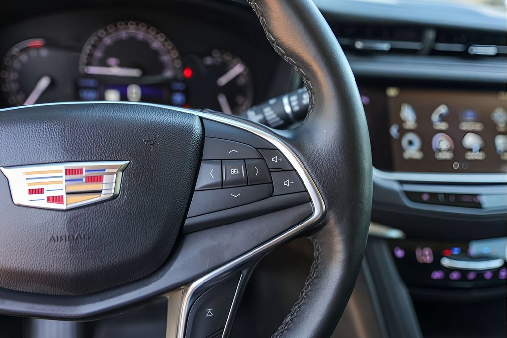 Used 2019 Cadillac XT5 Luxury FWD image 10