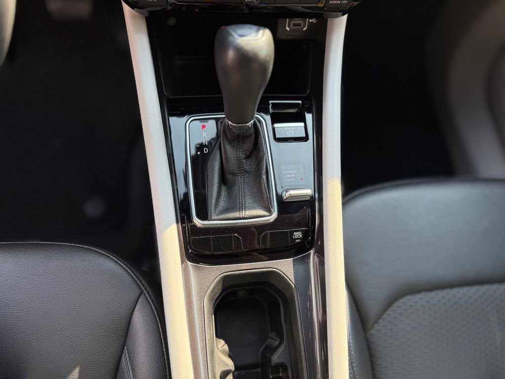 Used 2024 Jeep Compass Latitude AWD/4WD image 25