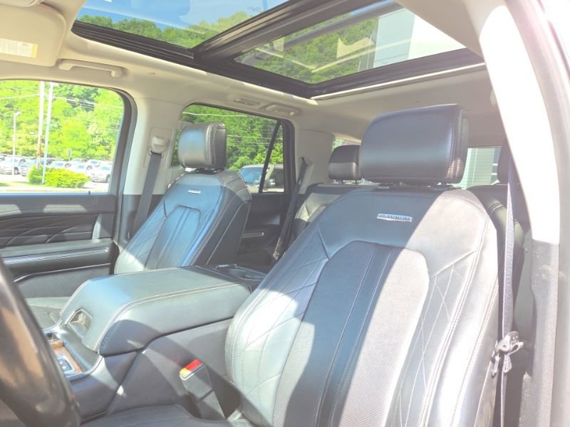 Used 2020 Ford Expedition Platinum AWD/4WD image 13