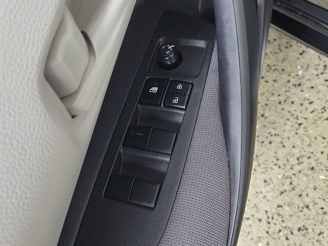 Used 2026 Toyota Corolla LE FWD image 22