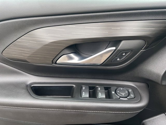 Used 2022 GMC Terrain SLE image 18