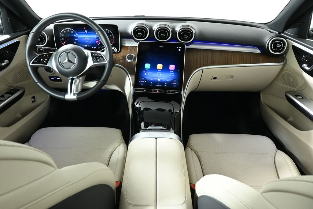 Certified 2025 Mercedes-Benz C 300 4MATIC Sedan image 4