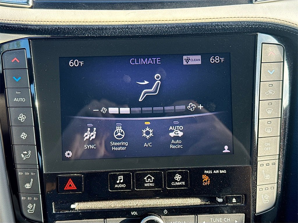 Used 2019 INFINITI QX50 Essential w/ Sensory Package image 17