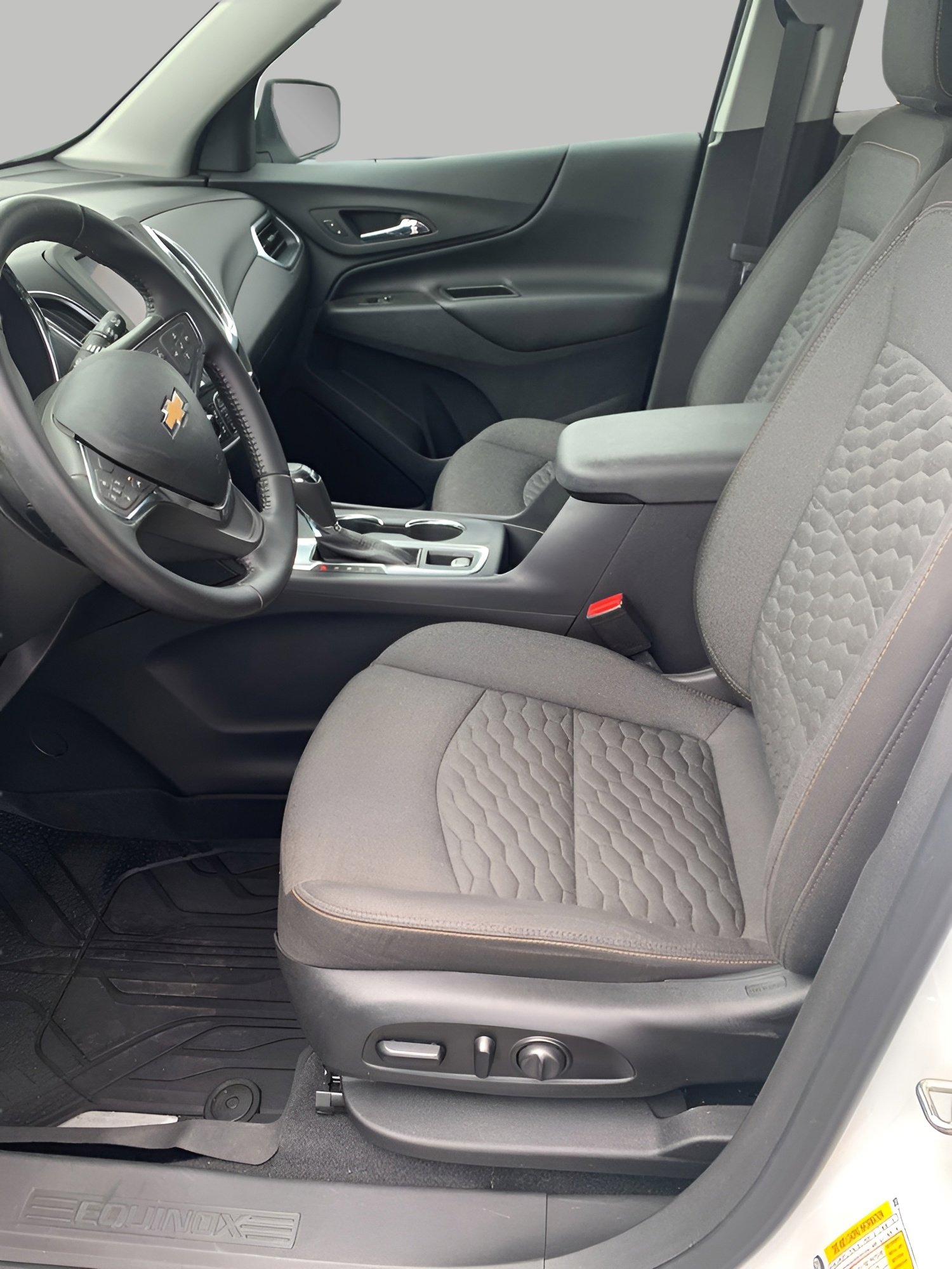 Used 2020 Chevrolet Equinox LT AWD/4WD image 15