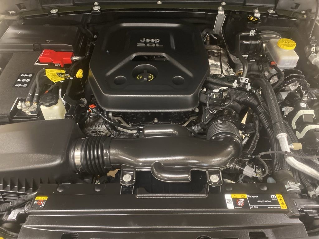 Used 2023 Jeep Wrangler Unlimited Sport AWD/4WD image 31