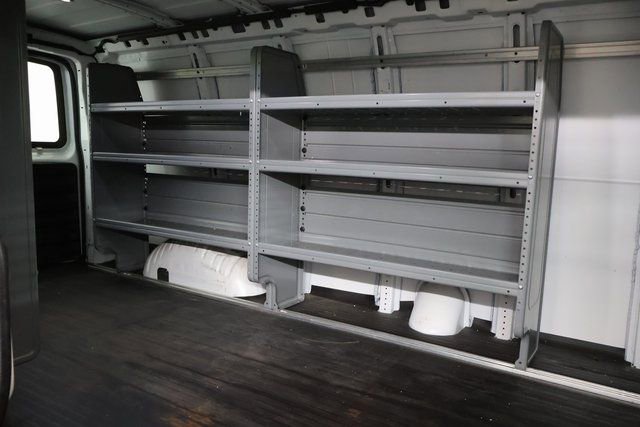 Used 2015 GMC Savana 2500 Extended w/ Chrome Appearance Package image 19