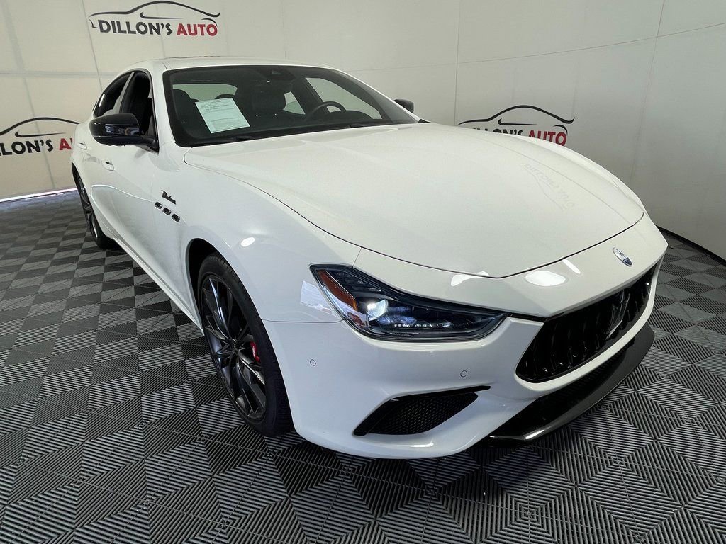 Used 2022 Maserati Ghibli Modena RWD image 10