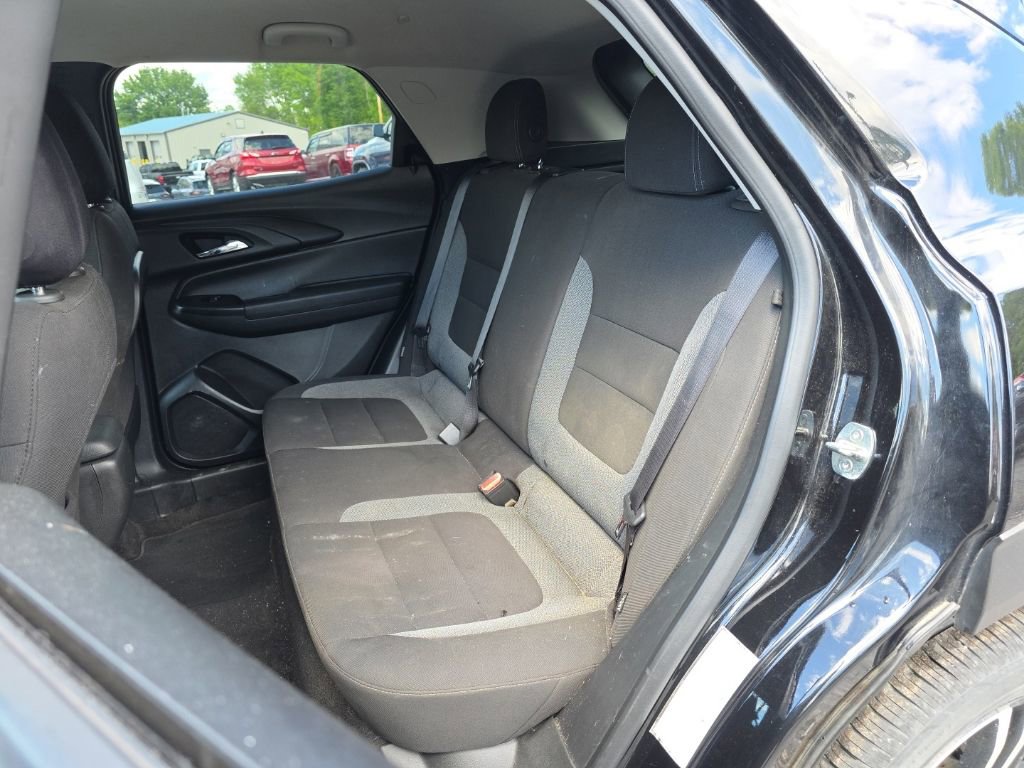Used 2023 Chevrolet TrailBlazer LT w/ Convenience Package AWD/4WD image 13