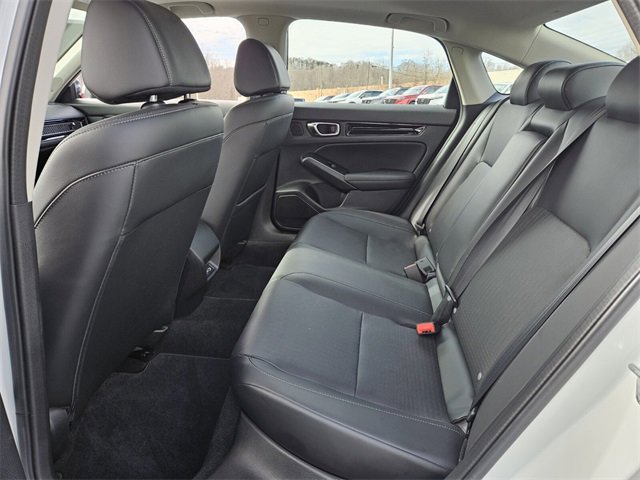 Used 2023 Honda Civic Touring image 9