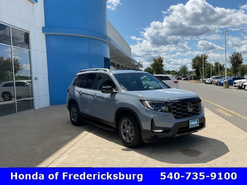 Used 2024 Honda Passport TrailSport image 7