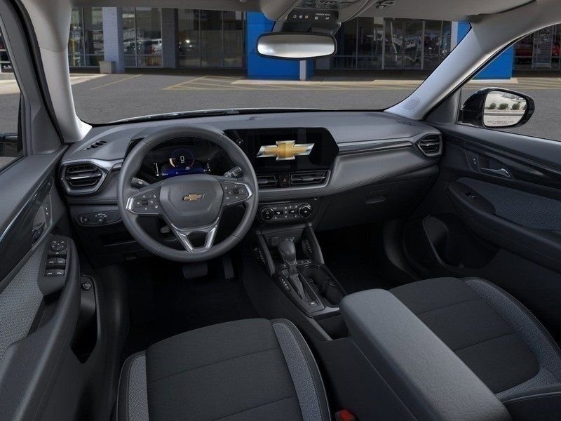 New 2026 Chevrolet TrailBlazer LT w/ Convenience Package image 18