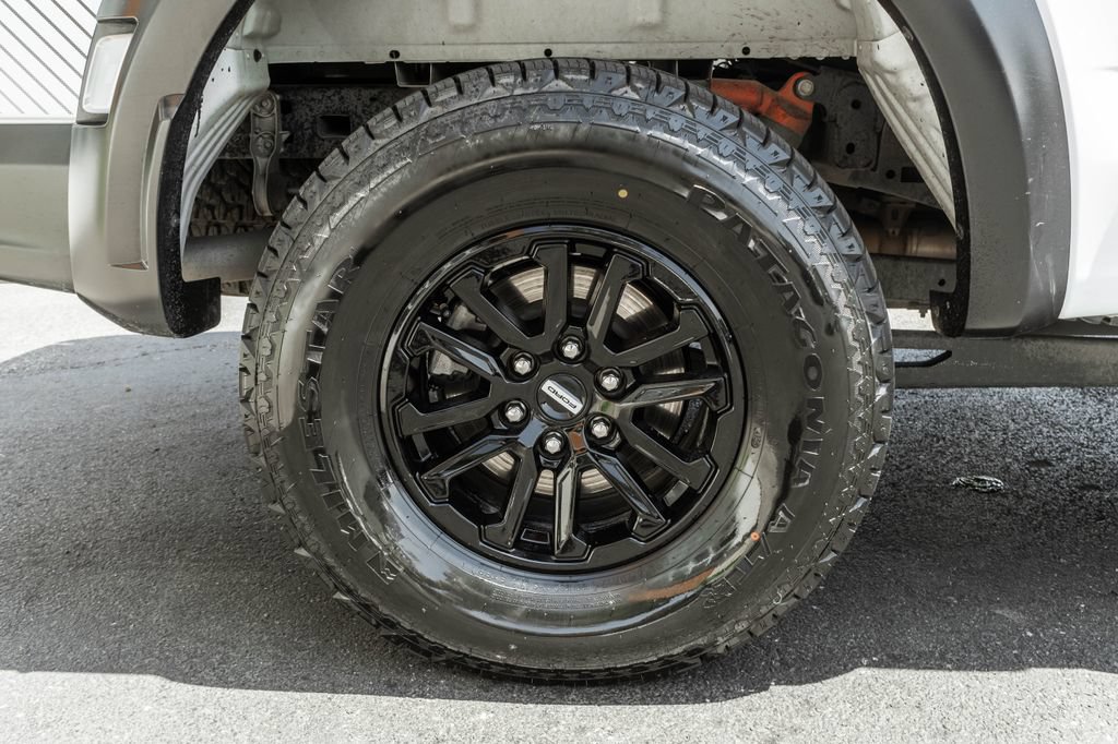 Used 2025 Ford F150 Raptor AWD/4WD image 33