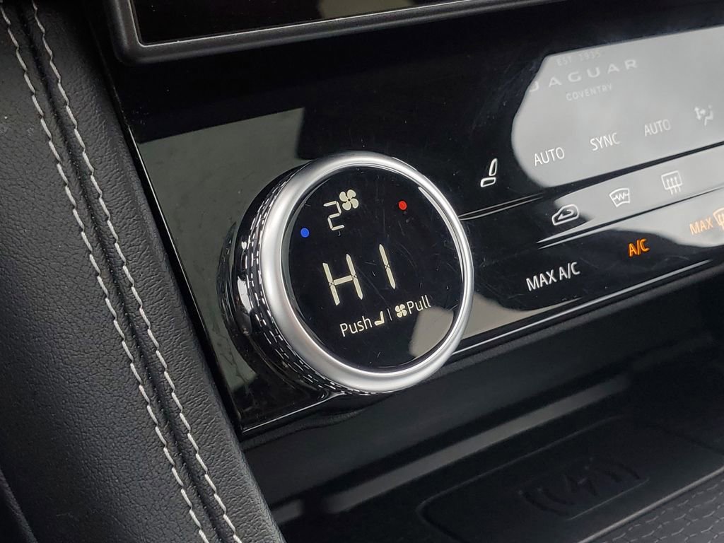 Used 2024 Jaguar F-PACE R-Dynamic S image 25