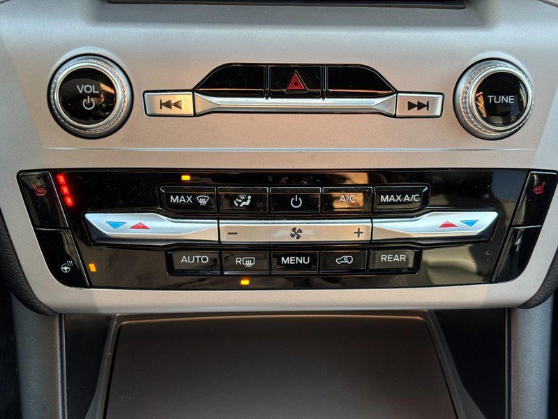 Used 2023 Ford Explorer XLT w/ Equipment Group 202A image 27