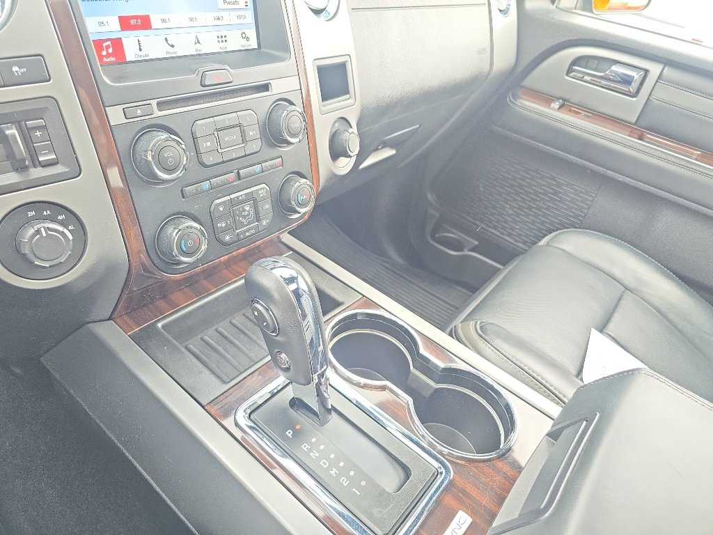 Used 2017 Ford Expedition EL Platinum image 28