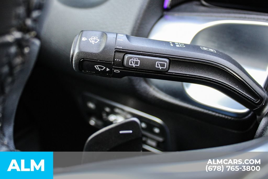 Used 2022 Mercedes-Benz GLB 250 4MATIC w/ Premium Package Lite image 30