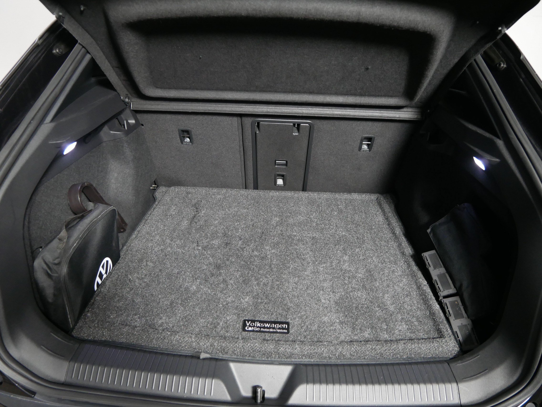 Used 2023 Volkswagen ID.4 Pro S AWD/4WD image 18