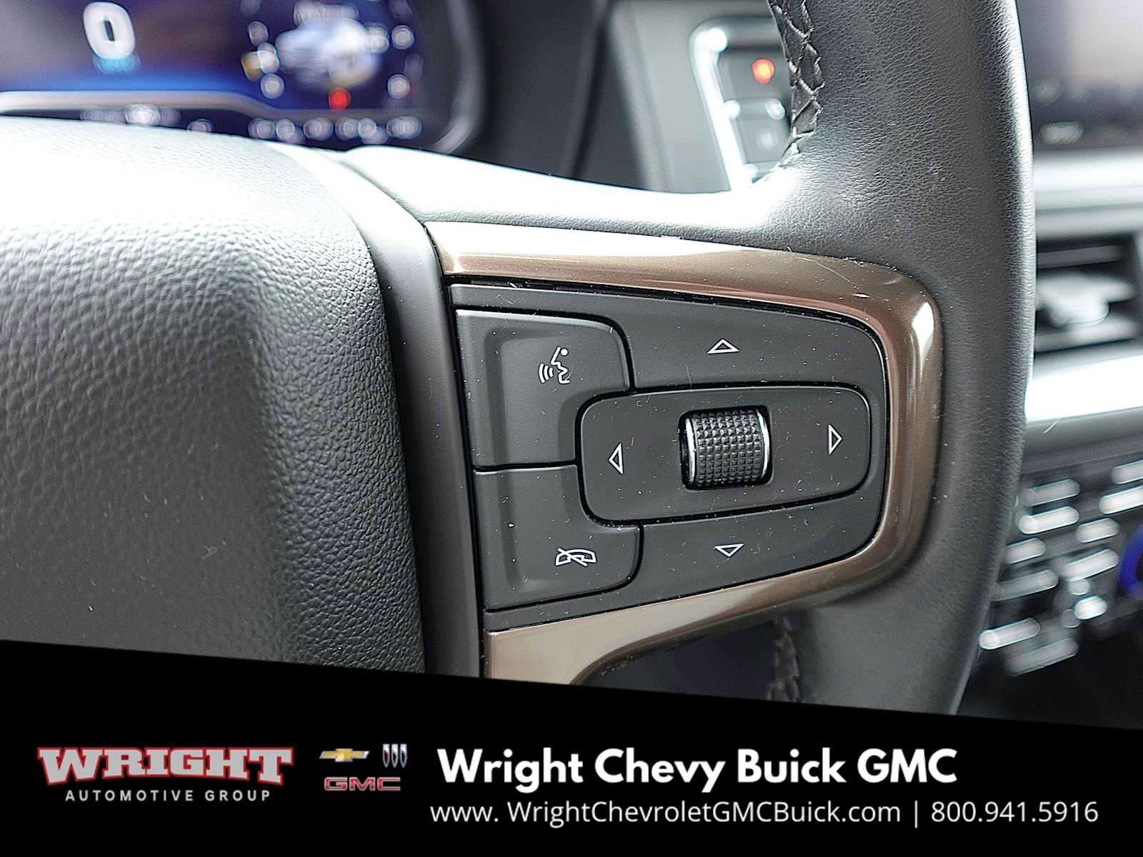 Used 2023 Chevrolet Tahoe High Country w/ Premium Package image 18