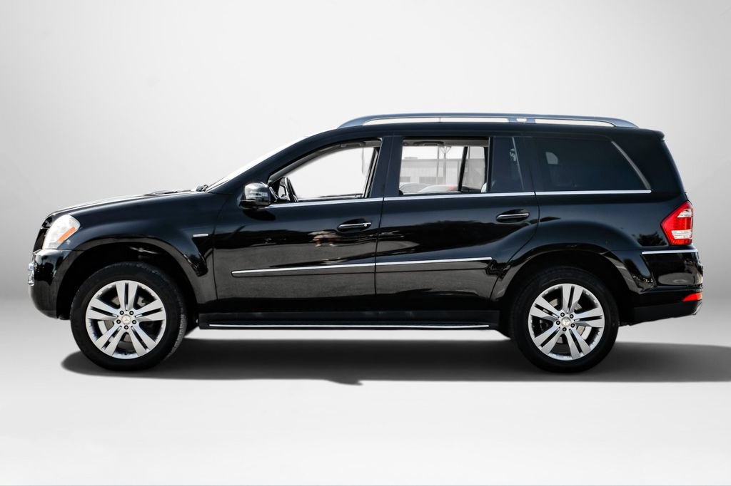 Used 2011 Mercedes-Benz GL 320 BlueTEC 4MATIC image 9