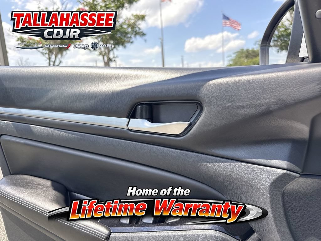 Used 2023 Nissan Altima 2.5 SV FWD image 15